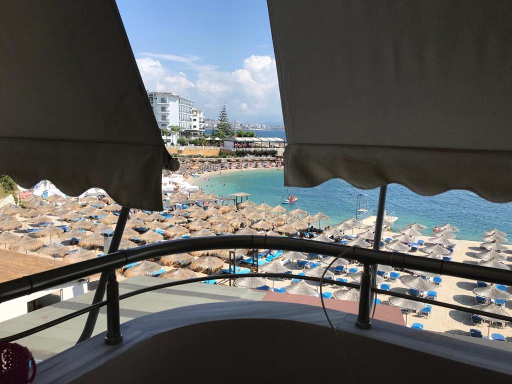 Leon Sea View Apartment Saranda Dış mekan fotoğraf