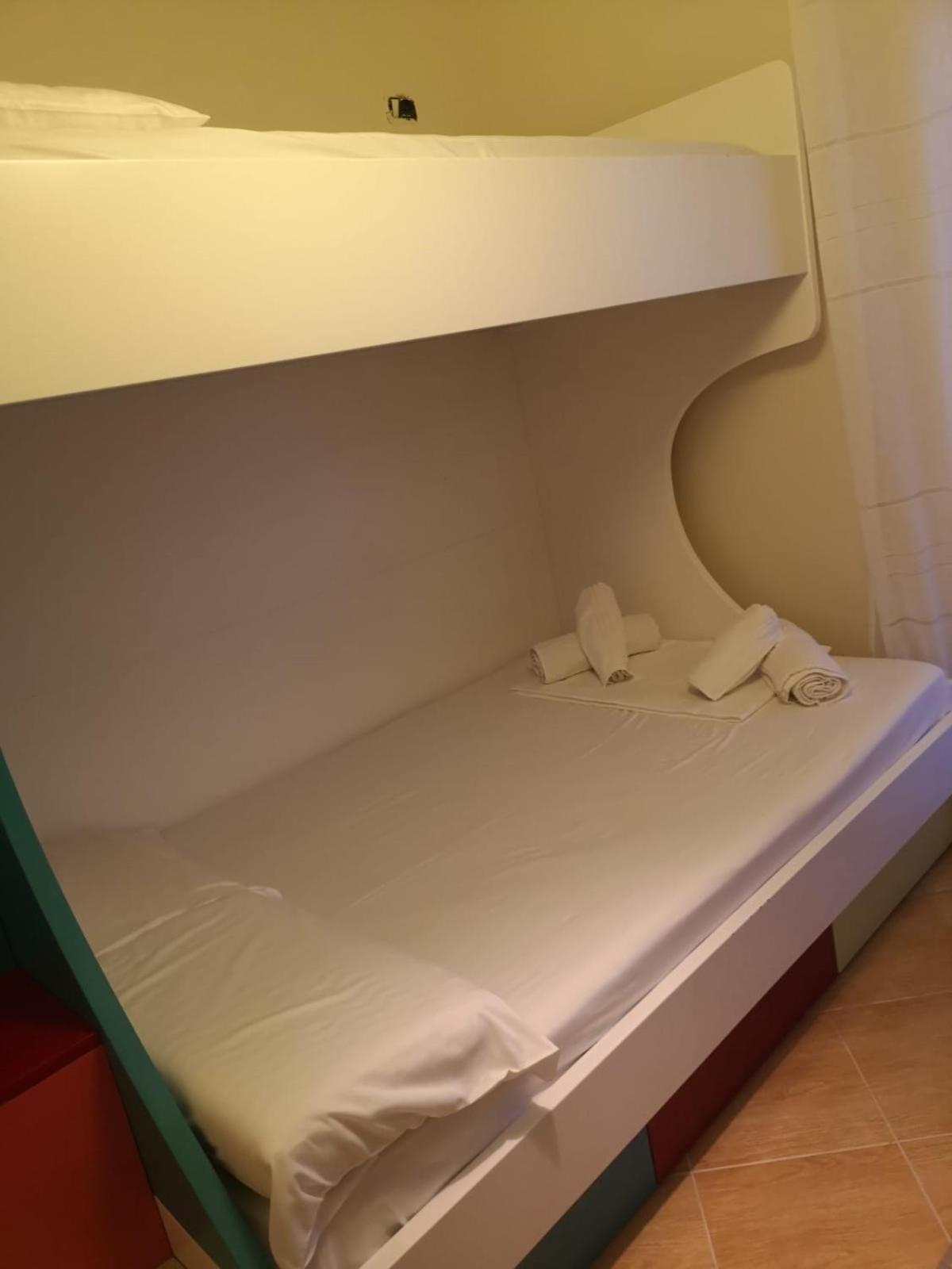 Leon Sea View Apartment Saranda Dış mekan fotoğraf