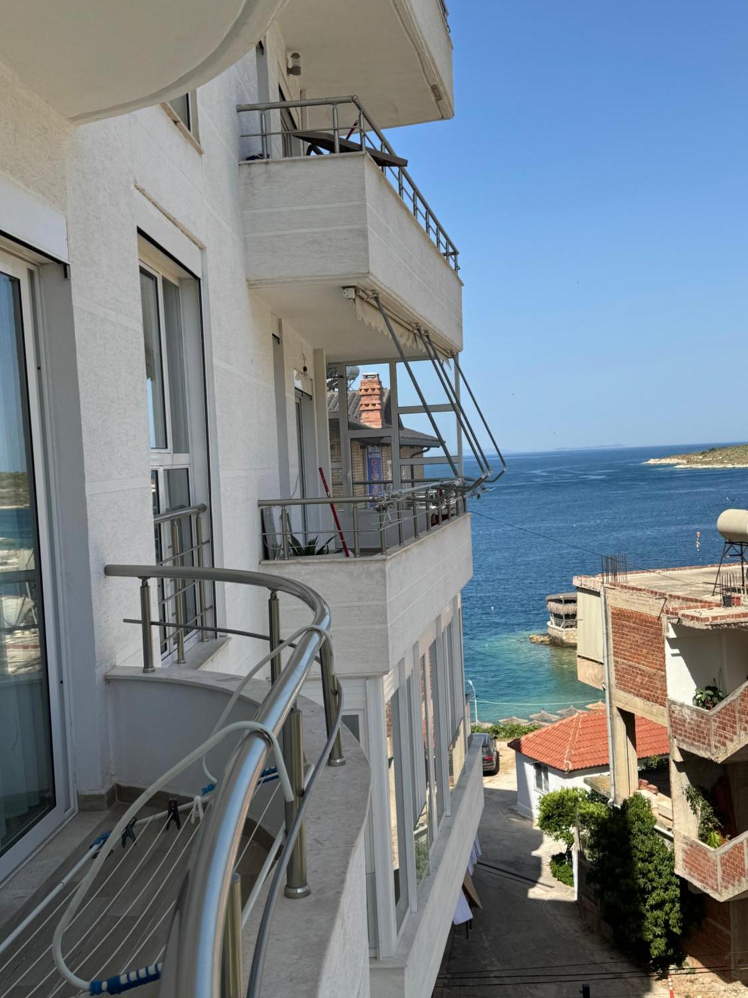 Leon Sea View Apartment Saranda Dış mekan fotoğraf